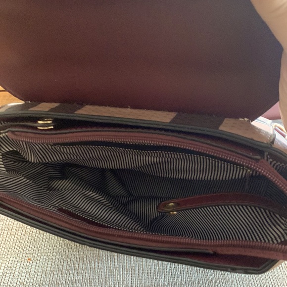 Lovely neutral colored plaid bag. Crossbody or backpack with matching wallet. - Picture 4 of 5